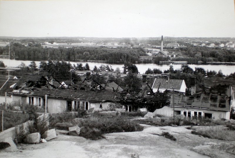 Besøker Per Lilands tidligere hjem sombrant ned samme dag han ble dømt. 