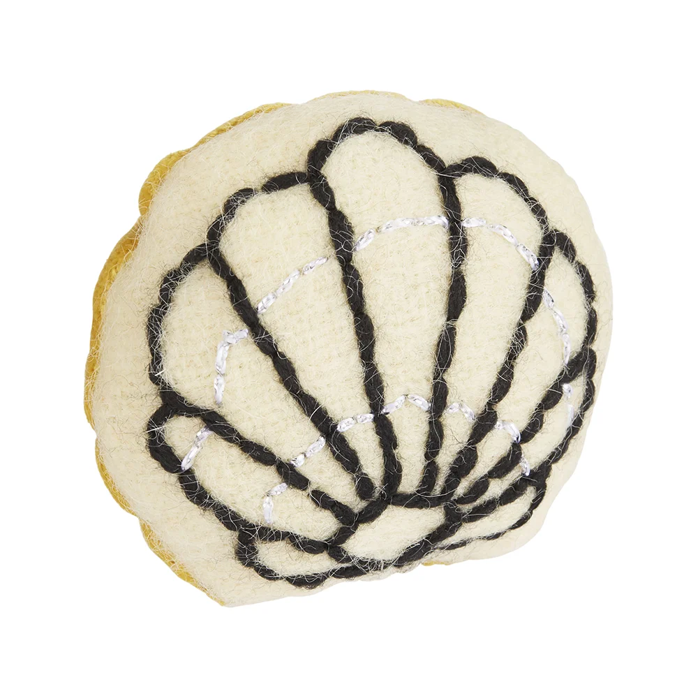 Organic Catnip Toy Cheshire & Wain Yellow shell.jpg