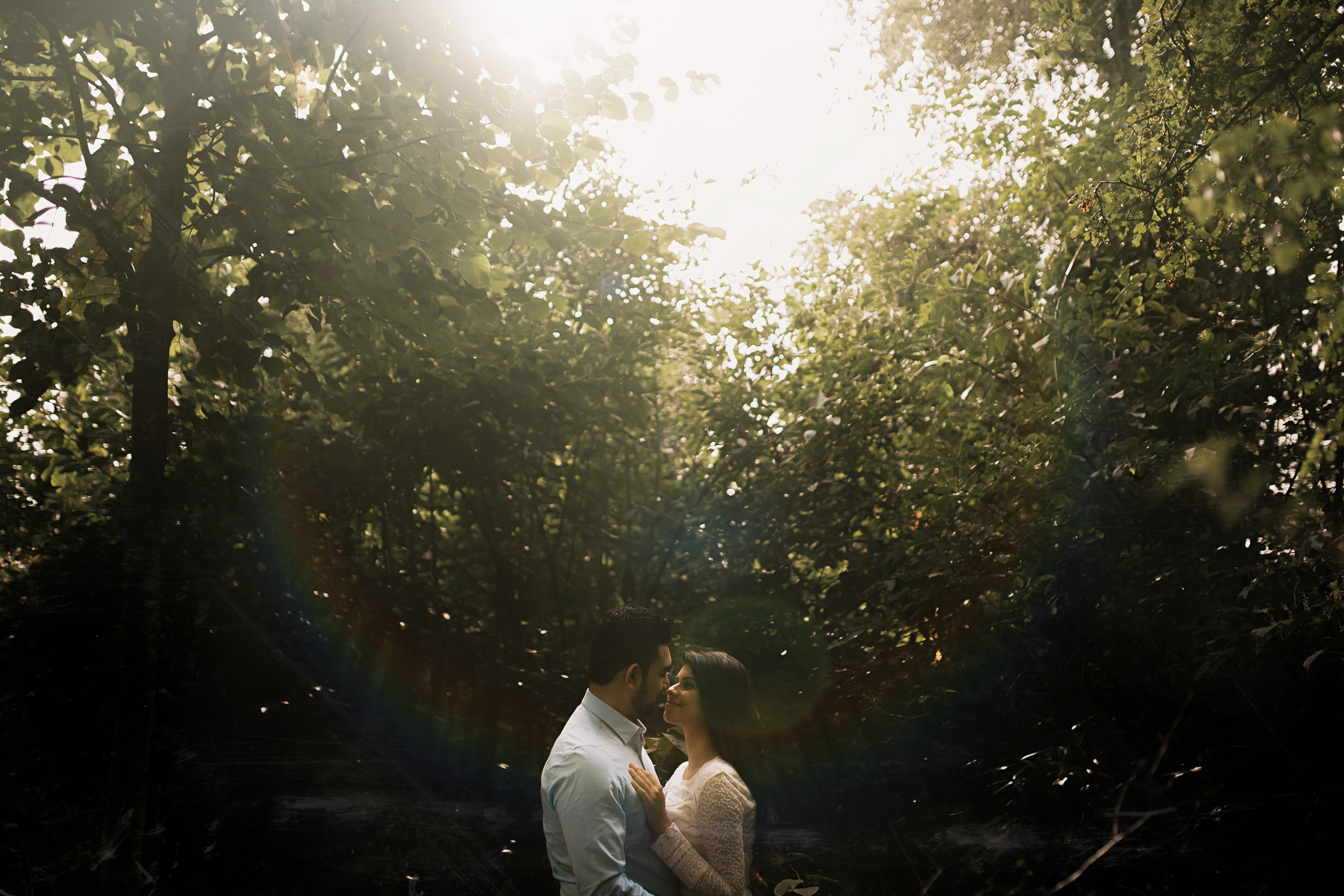 loveshoot bruidsfotografie amsterdam couple sunset vondelpark by mark hadden