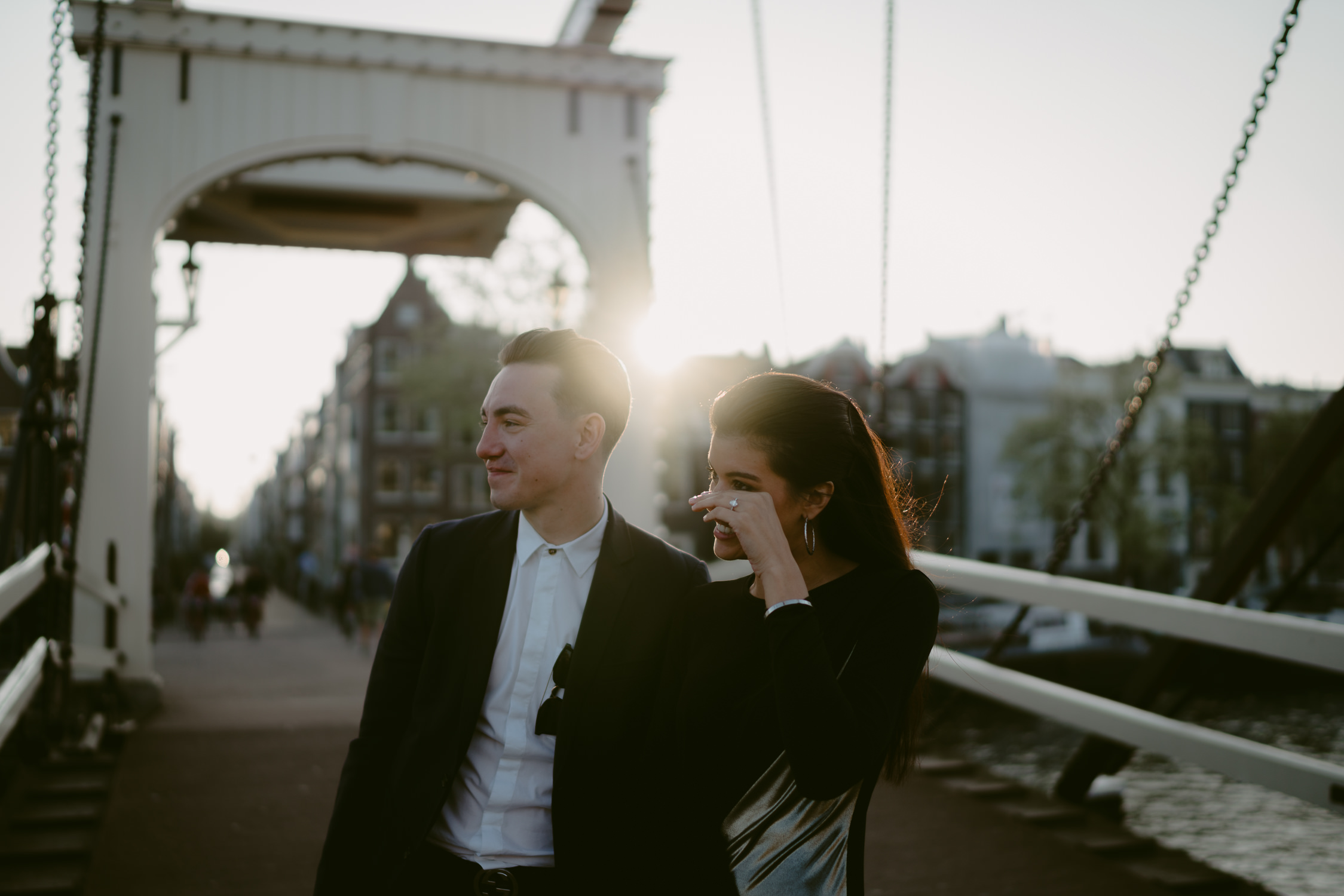 couple getting engaged in amsterdam by merk hadden best wedding photographer