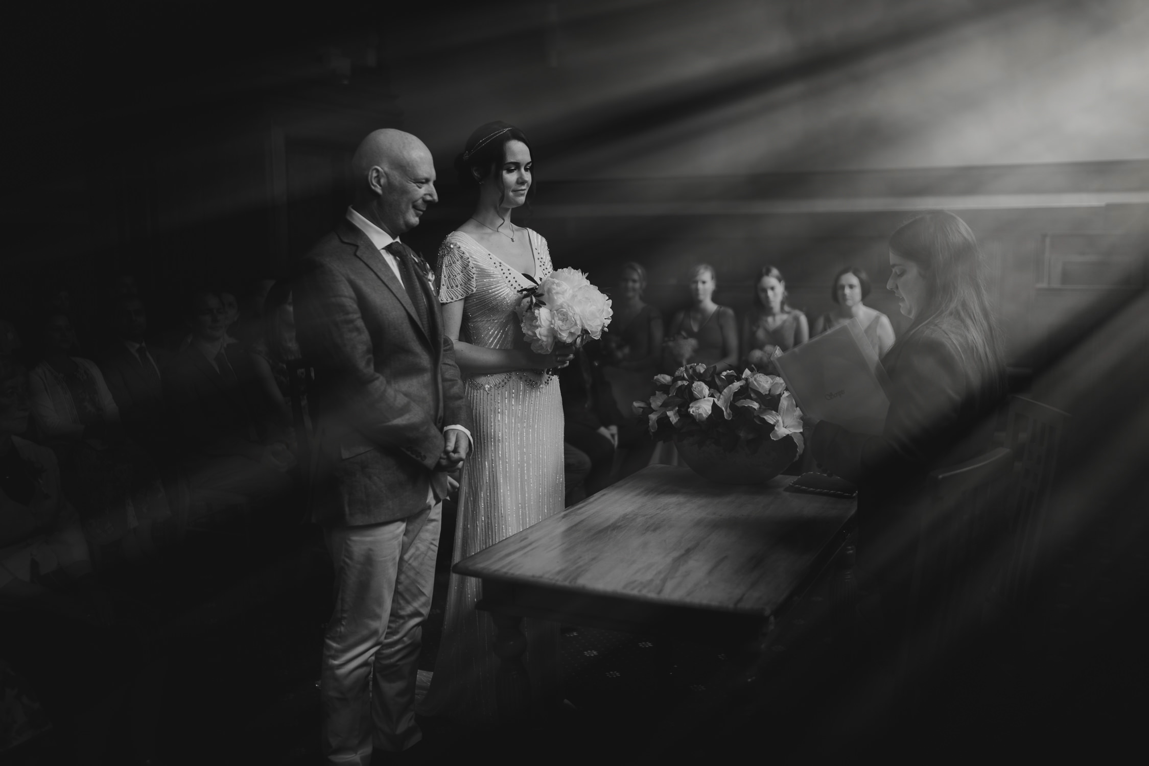 amsterdam bruidsfotograaf bruiloft in londen mark hadden destination wedding photographer