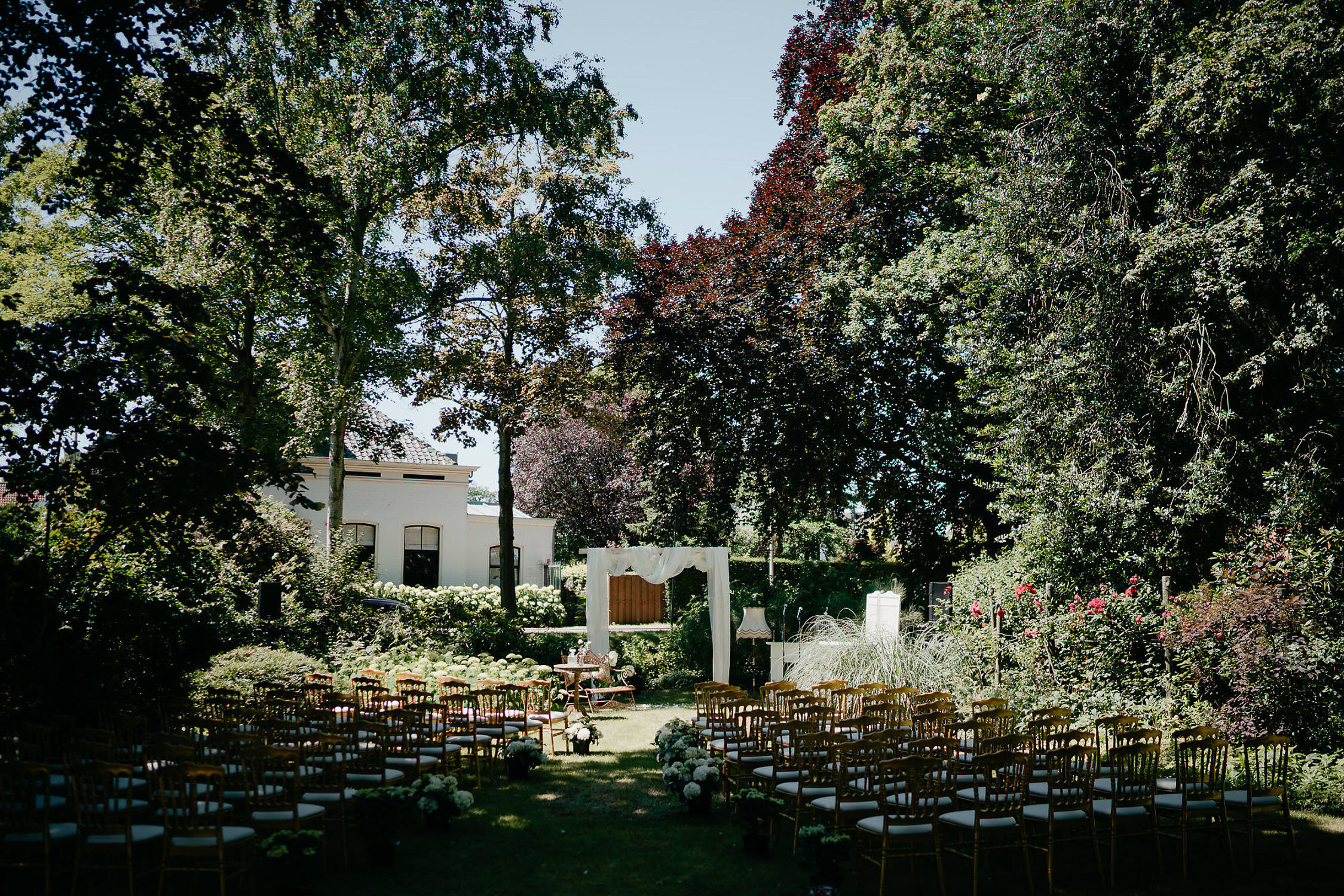 rotterdam wedding in the garden ceremony location by mark hadden amsterdam wedding photographer