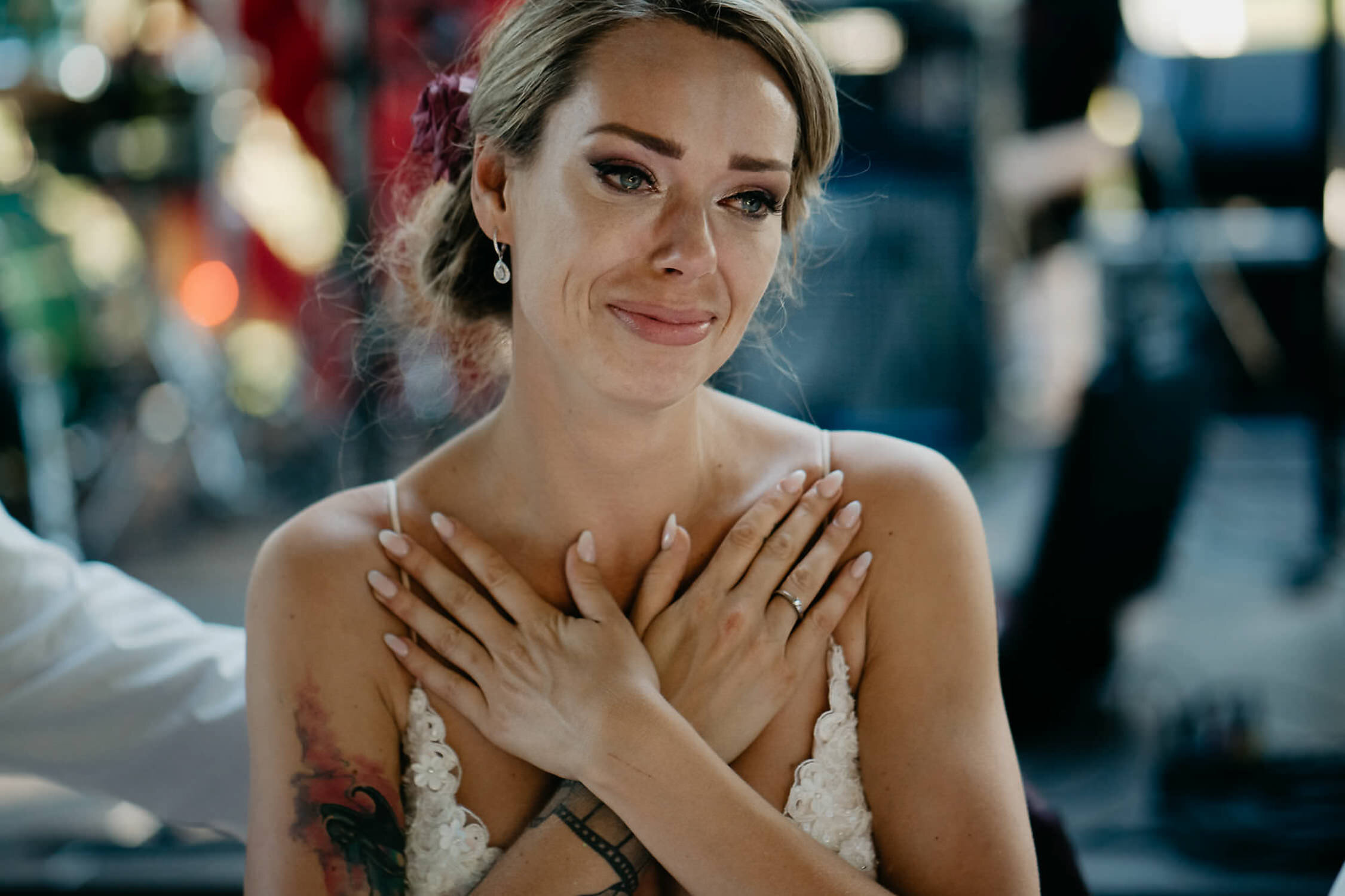 amsterdam wedding photographer photo of the bride during bridesmaid speech