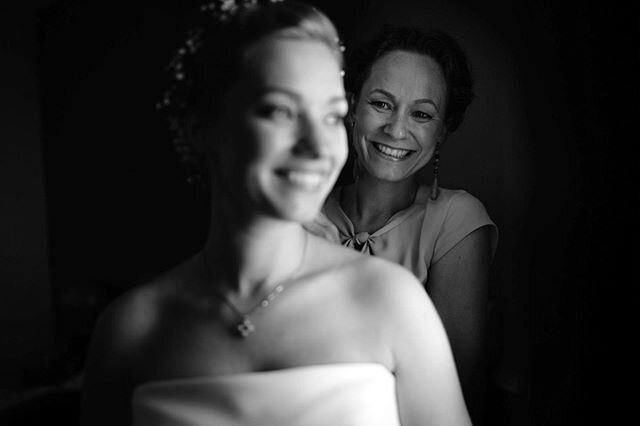 happy moments come when the bridesmaids help the bride get ready

Make a place for the rings to be displayed. .
.
.
.
.
.
.
.
.
#amsterdamweddingphotographer #weddingphotographer #amsterdam #destinationweddingphotographer #scottishweddingphotographer