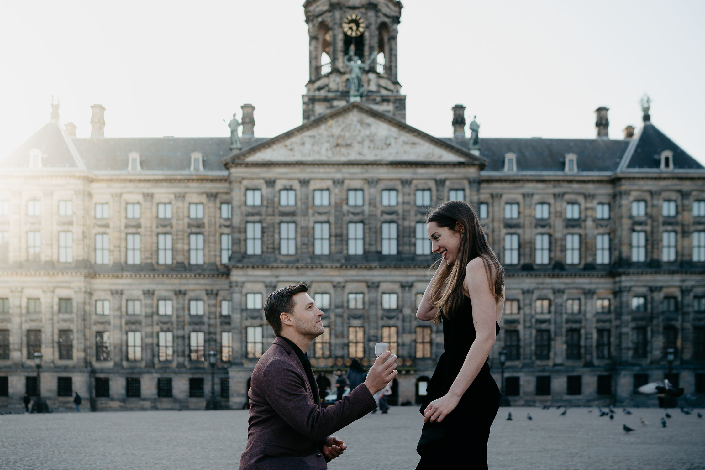 amsterdam wedding photographer loveshoot in the city