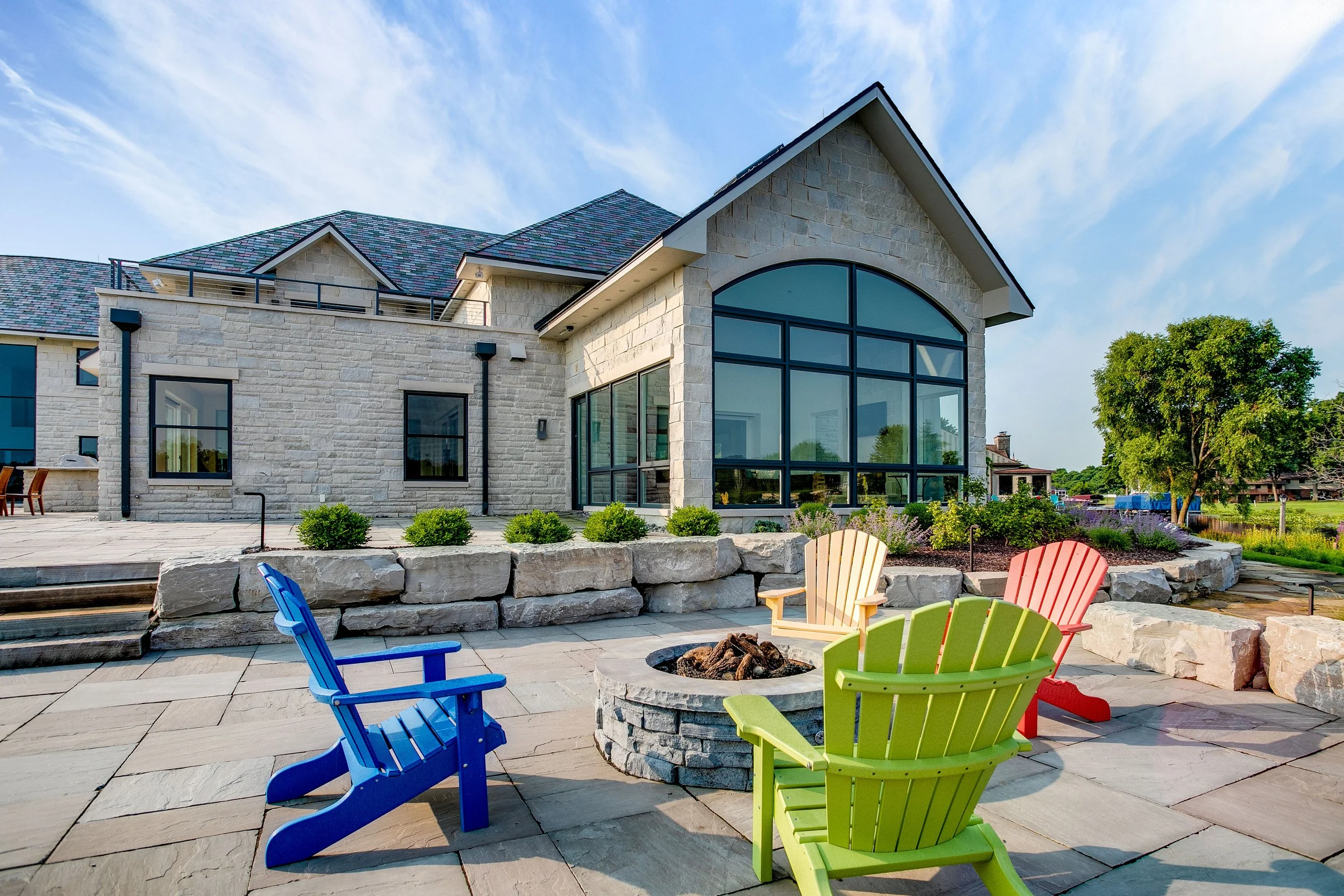 What does it cost to build a custom home?