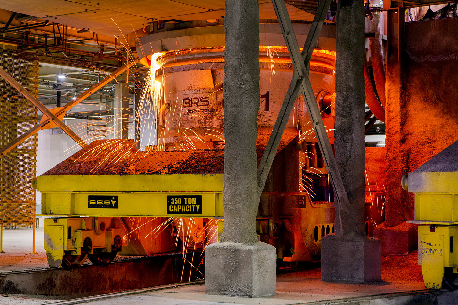 industry-steel-arc-furnace.JPG