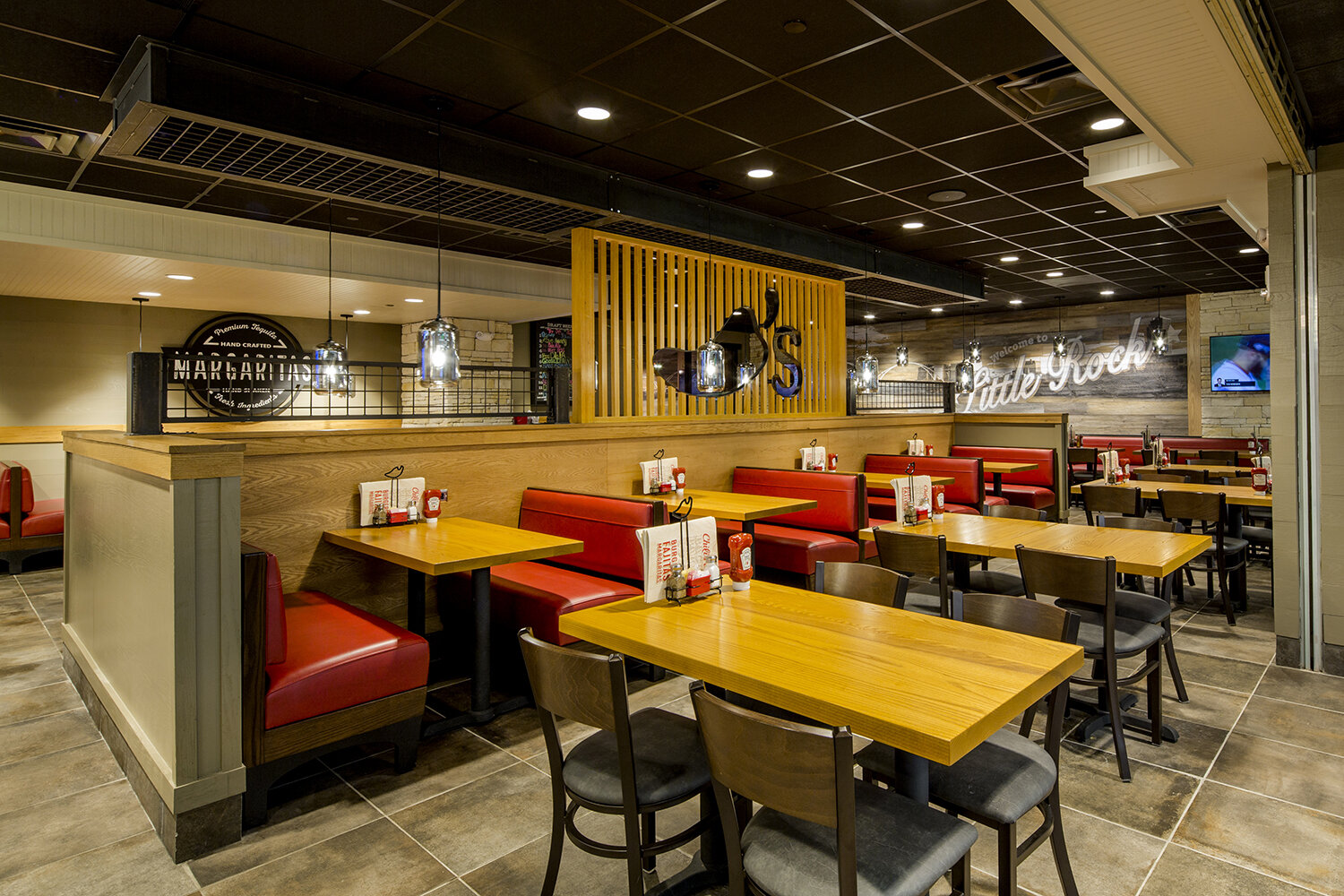 Hospitality Airport Restaurants Chili's Little Rock Arkansas3.JPG