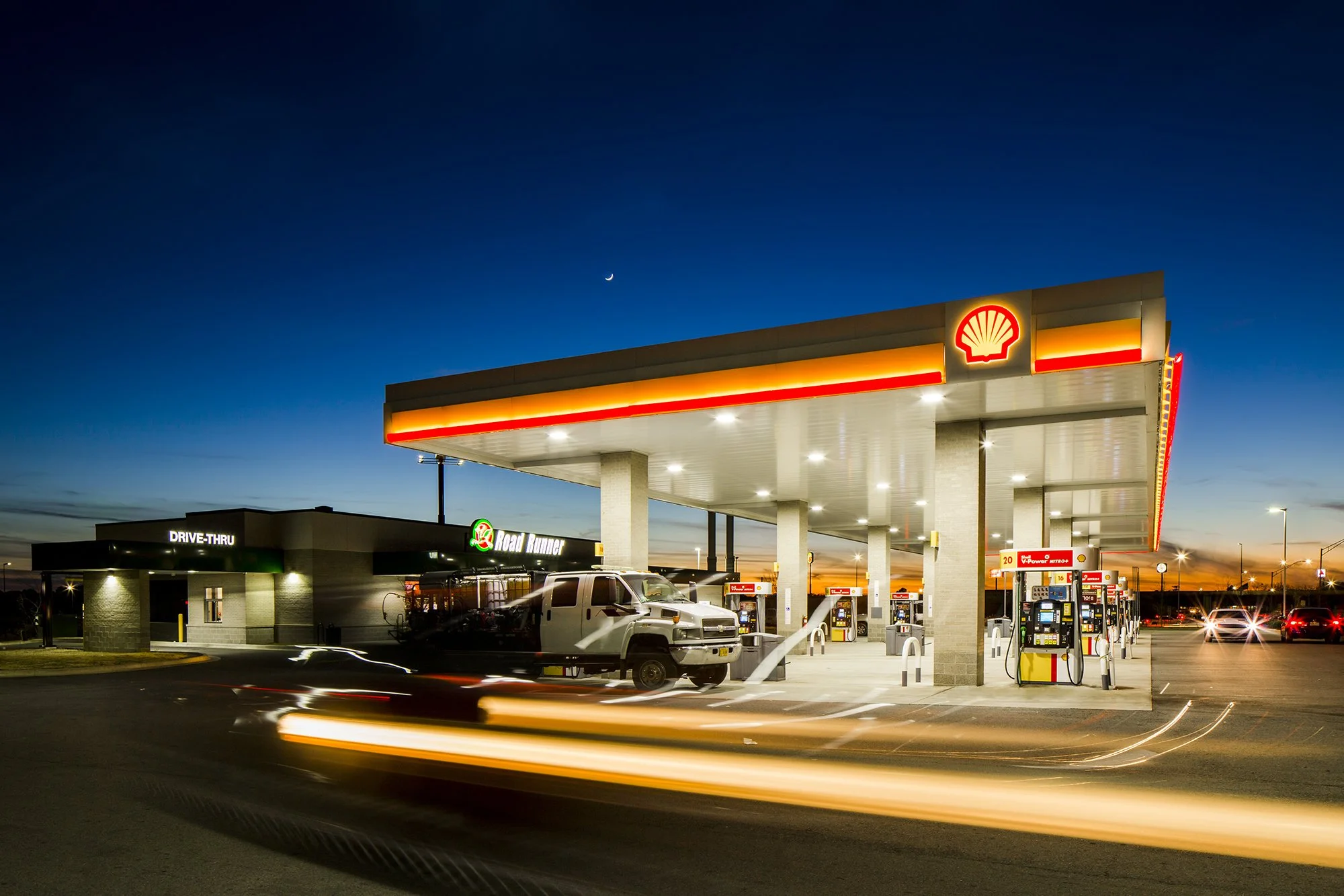 Architecture-Design-Gas-Station-Roadrunner-Coulson-Oil-9.JPG