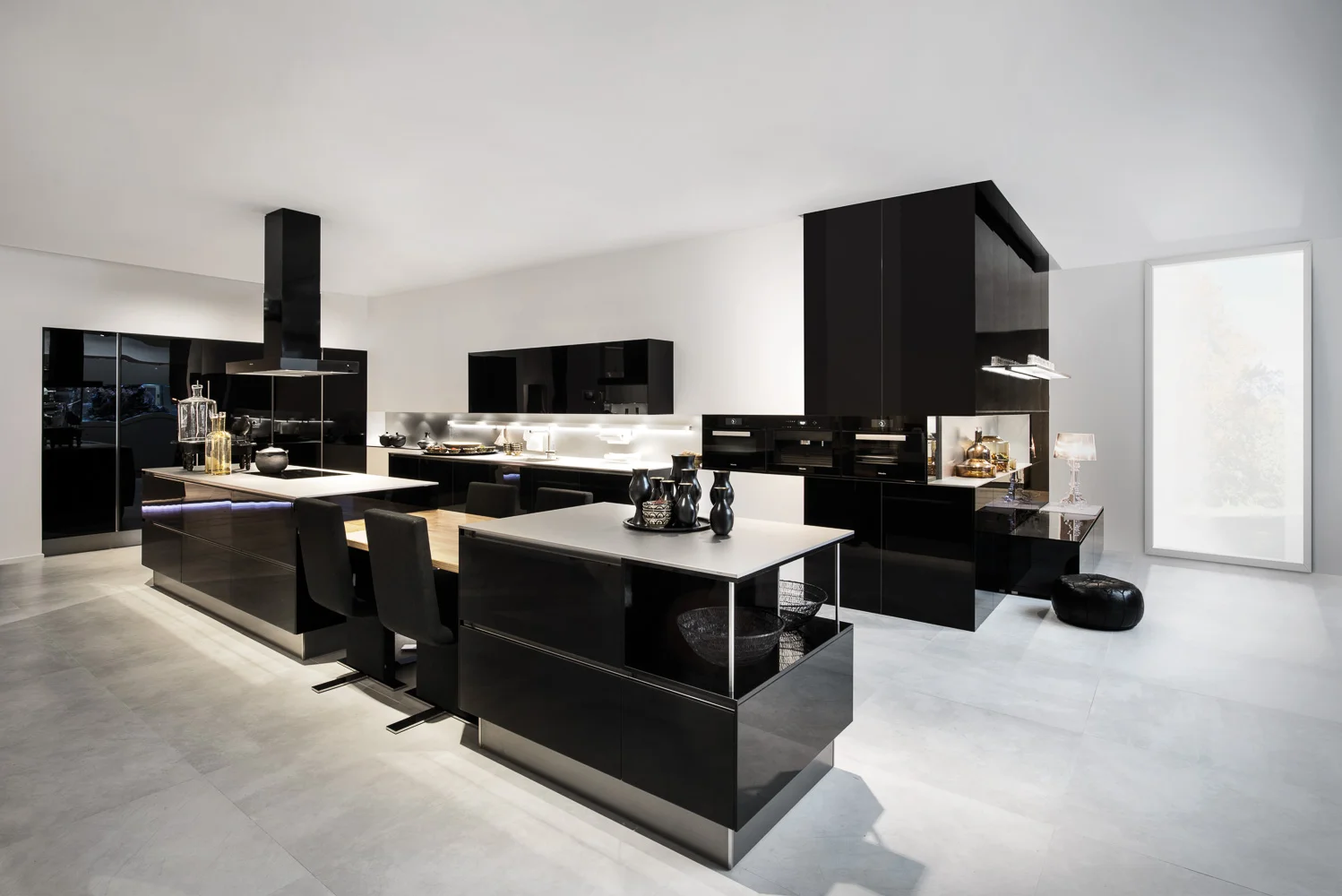24-AV5090-schwarz.jpg