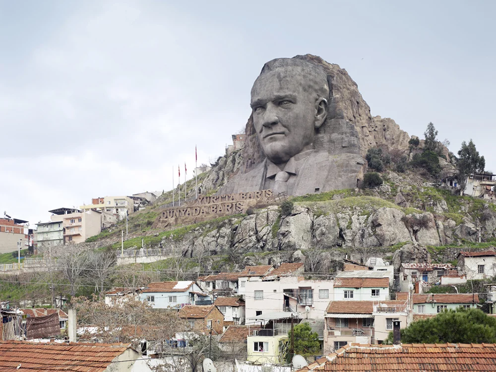 ataturk-mask.jpg