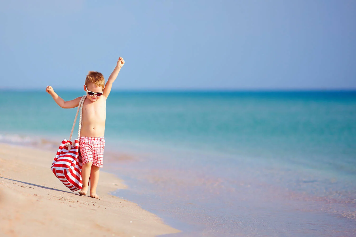 shutterstock_174661835 boy beach barefoot esperance podiatry 1500 comp.jpg