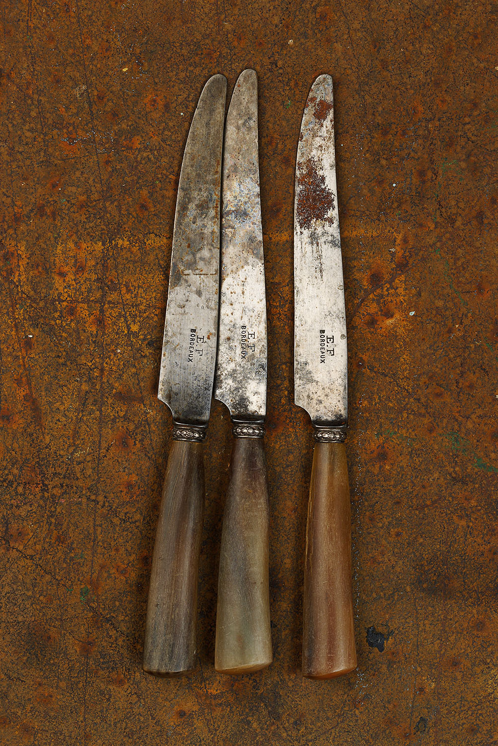 #32 Three Bordeaux Knives