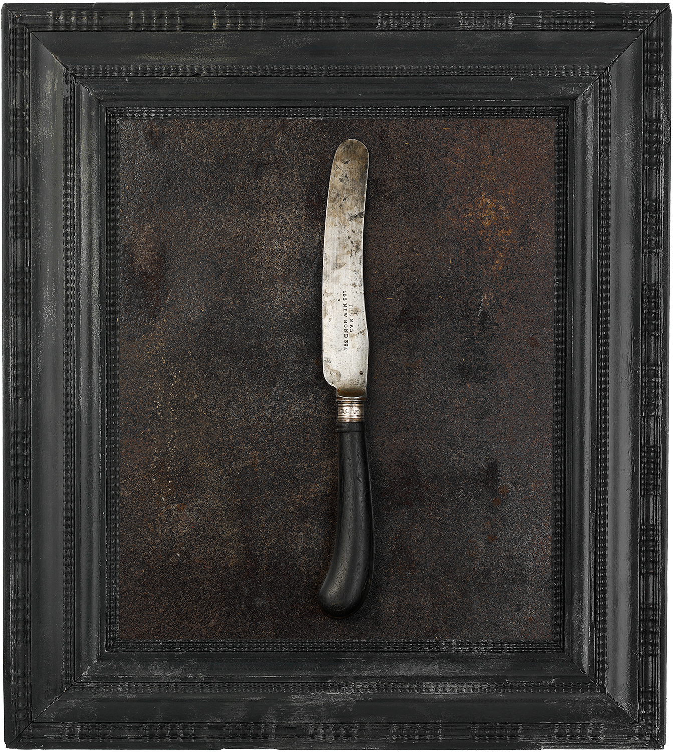 Frame_023_ThomasBlackHandleKnife_08_2.png