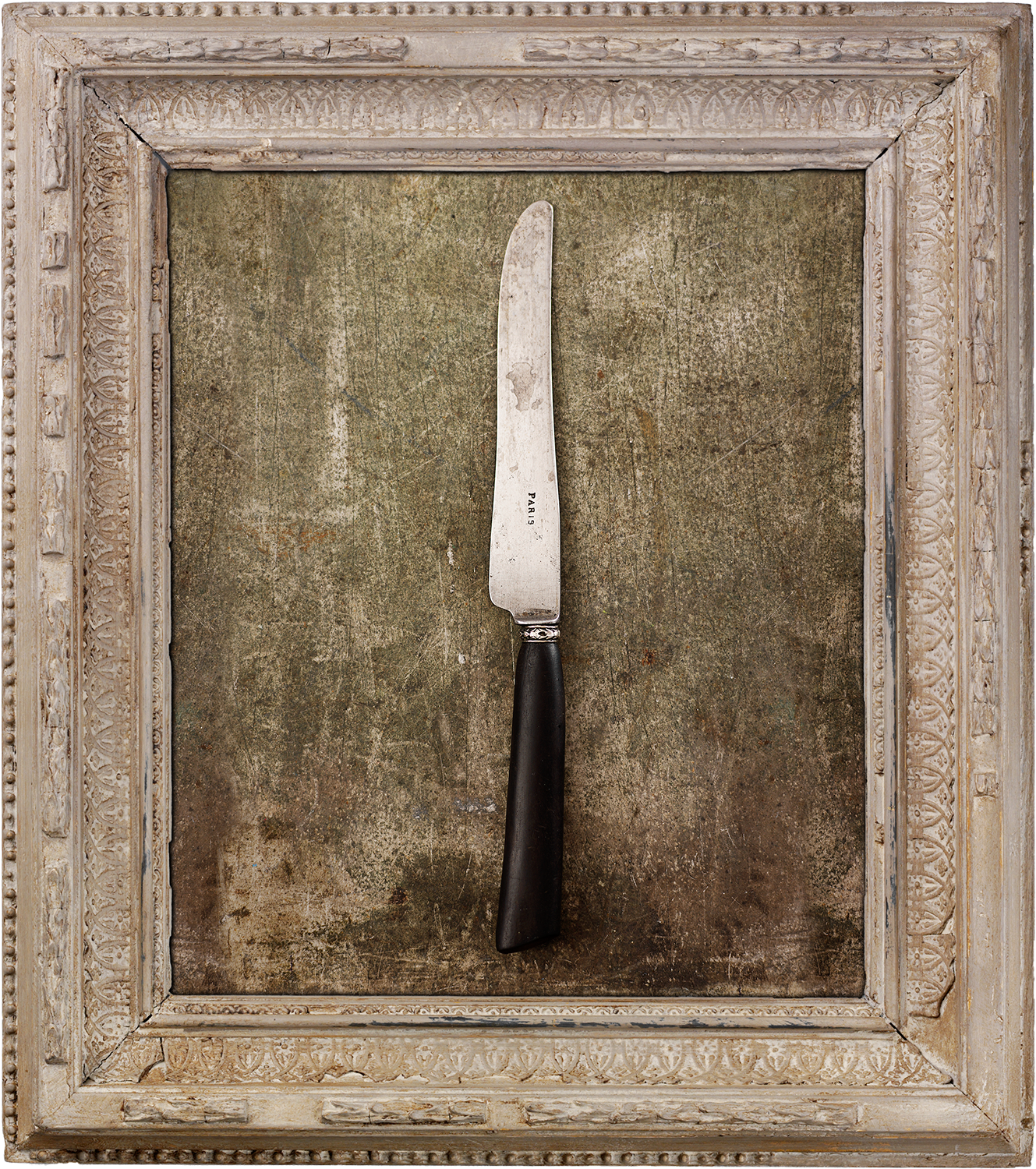 #01_ParisKnife