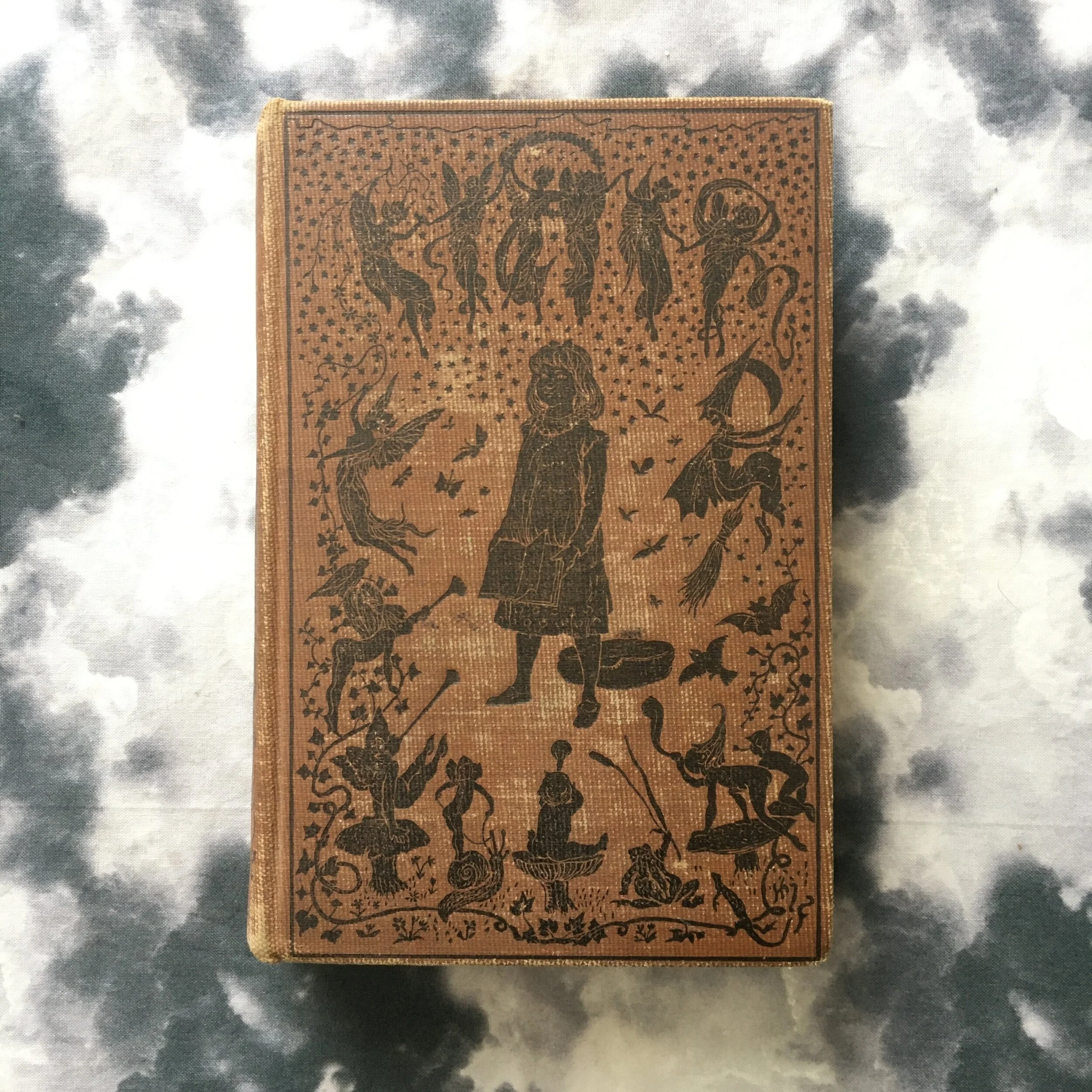 The Brown Fairy Book by Andrew Lang