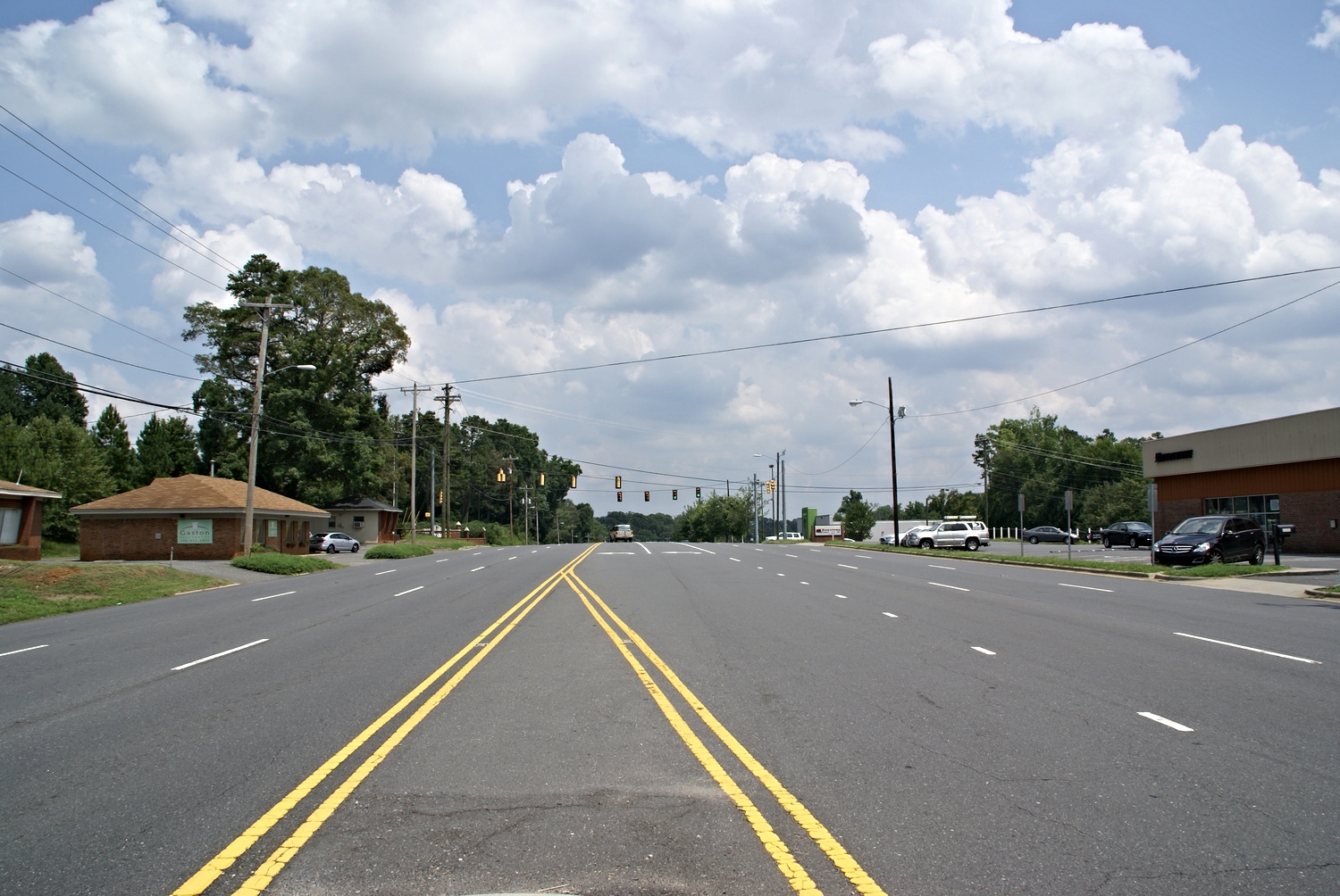 Wilkinson Boulevard at Hawley Avenue