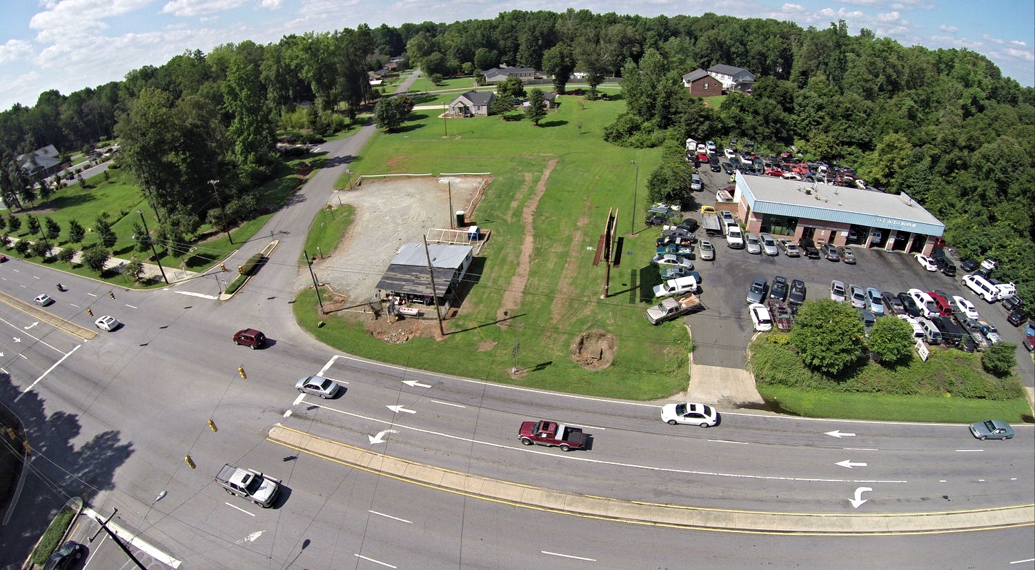 Wilkinson Boulevard at Catawba Street