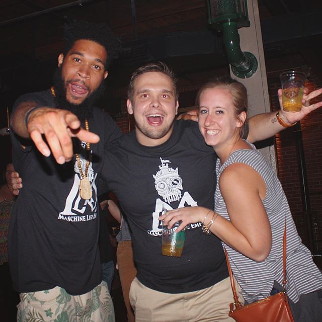 This guy right here won a FREE @maschinelife t shirt for being the loudest person in the crowd 😂😂😂. He said we made his night so big S/O to him #717 #MaschineLife