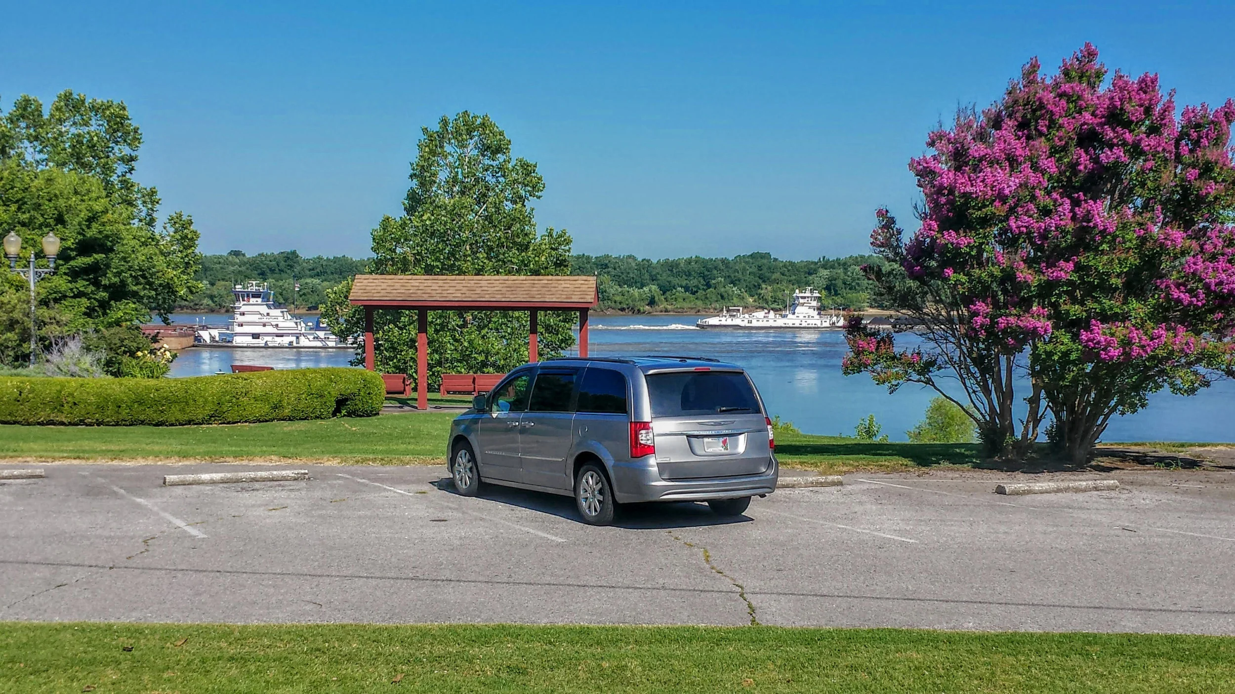Image1Minivan(1).jpg