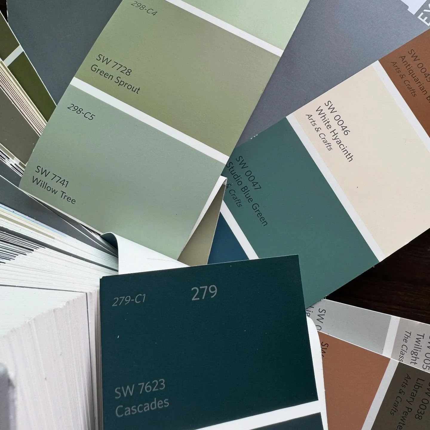 Coming to a historic storefront near you.

#troyohio #theolivine #design