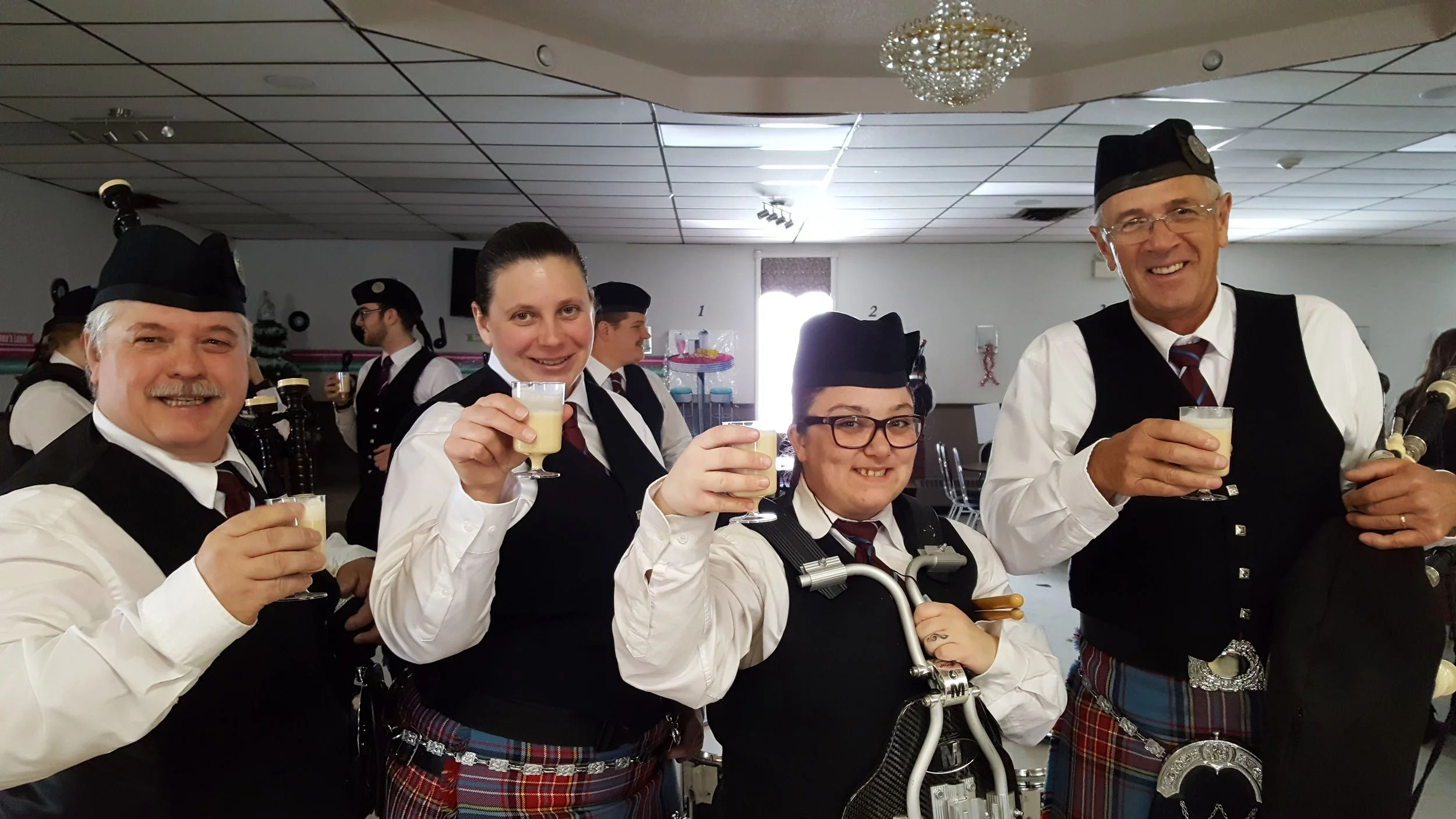 Frank, Joanne, Renée and Ron enjoying some Moosemilk at the Levee.