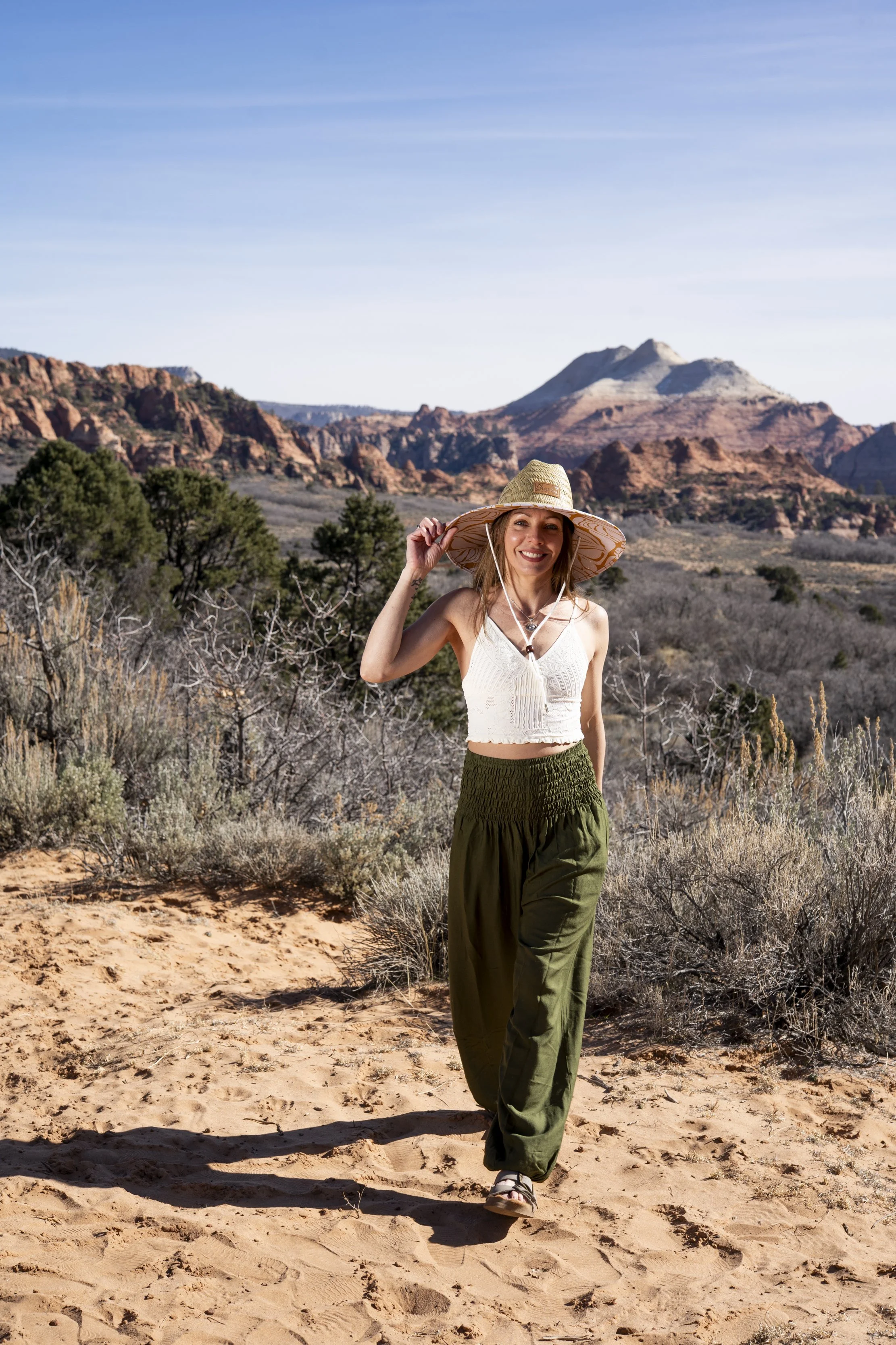 CHARLEEGIRL_JAN2026_STGEORGE_JAYDESILBERNAGELCREATIONS-8.jpg
