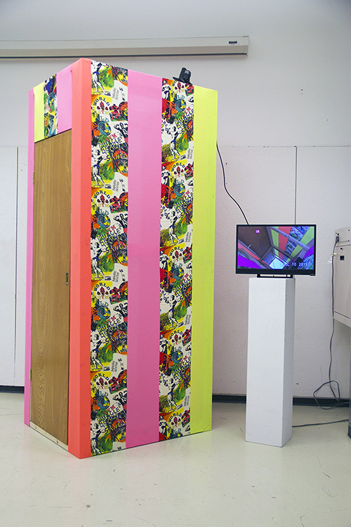 Dancing Box