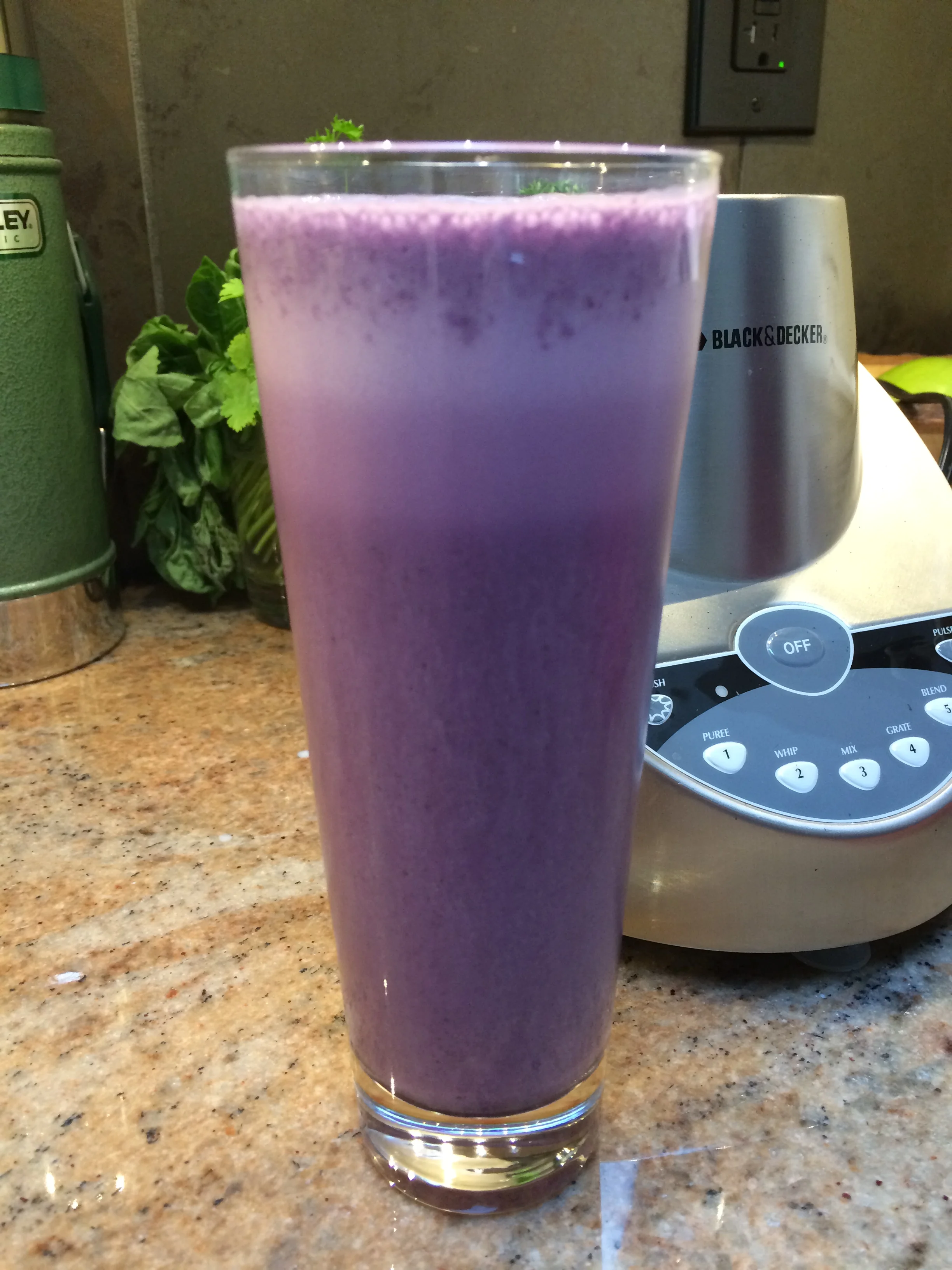 blueberryalmondmilk.jpg