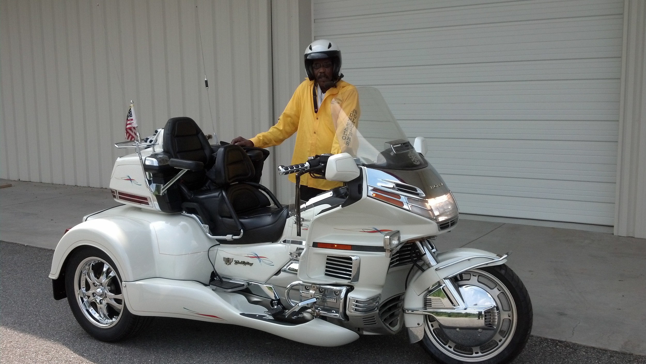 Mike with his goldwing 1500 trike kit conversion