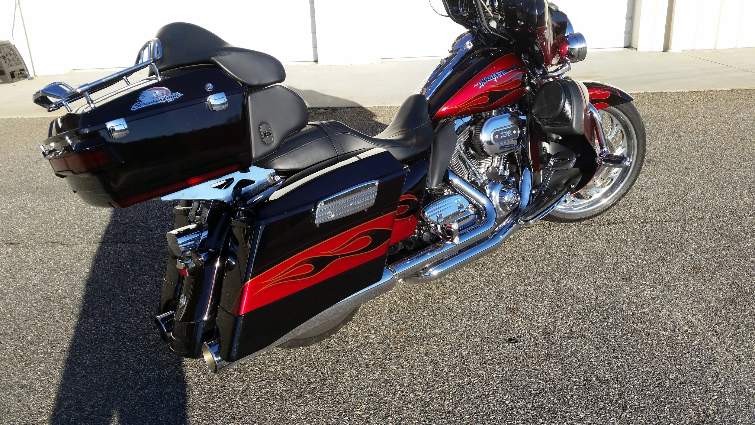 2011 CVO 1.jpg