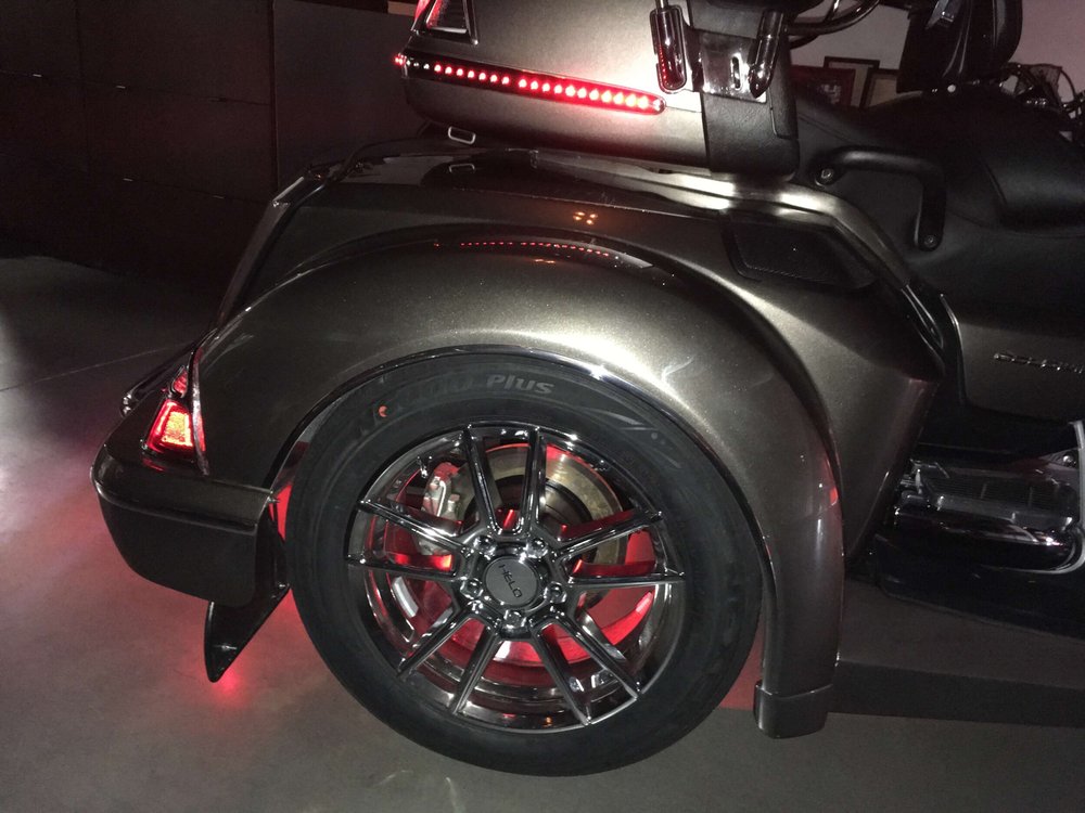 Goldwing trike LED lights rear wheels