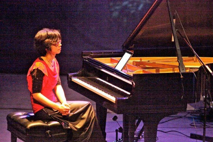 Storylines Crossing, April 7, 2012