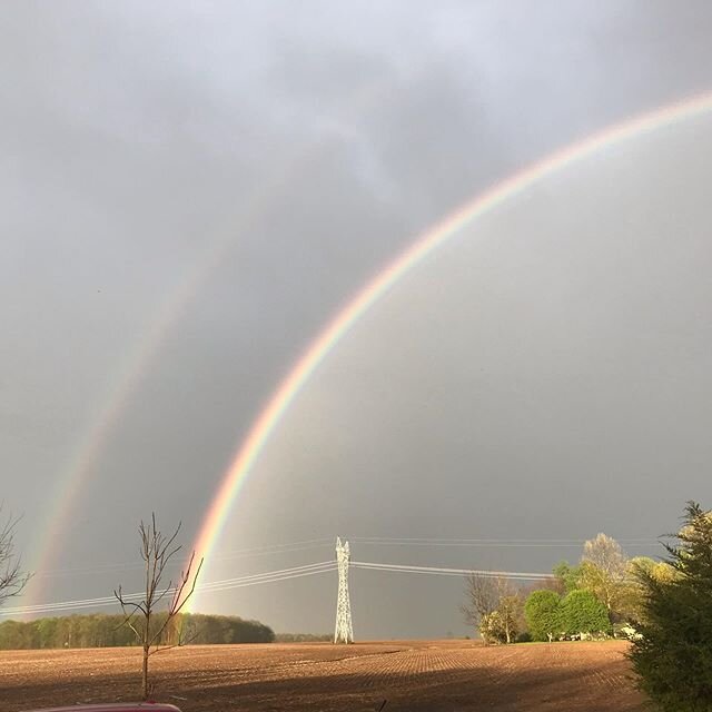 Thank you Jesus. Nothing like a double rainbow outside of your door to breakthrough a poopy mood and offer some joyful noise! 🌈🌈🌈