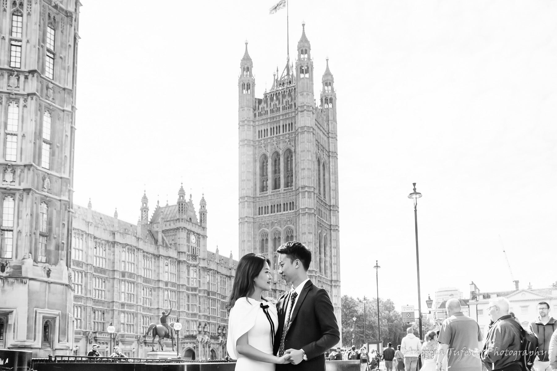  Wedding and Engagement Photography by Andreea Tufescu - C & E Engagement - PreWedding Photoshoot Central London Trafalgar Square 