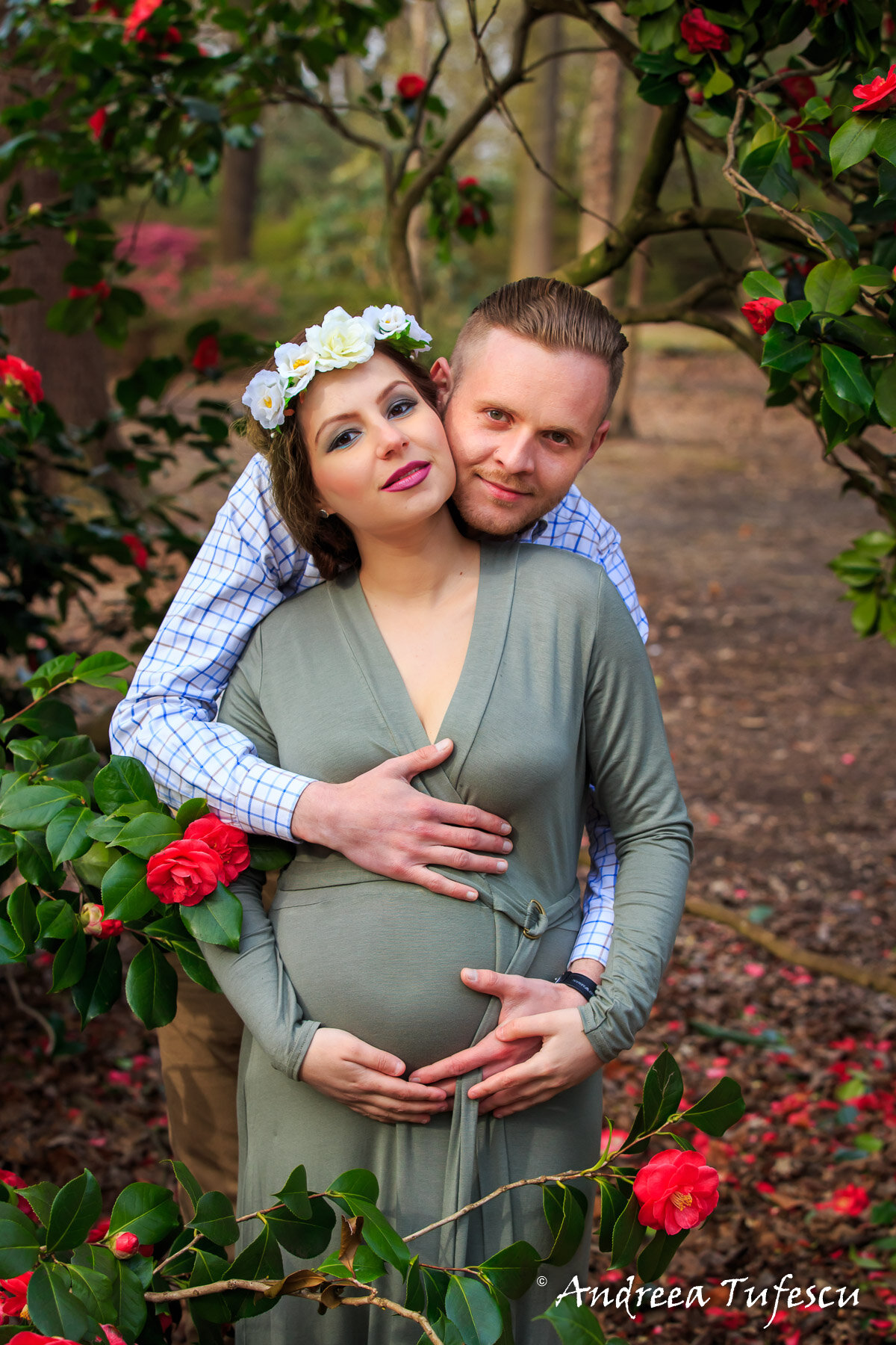 On-location Pregnancy Photoshoot with A & G - Couple Portrait