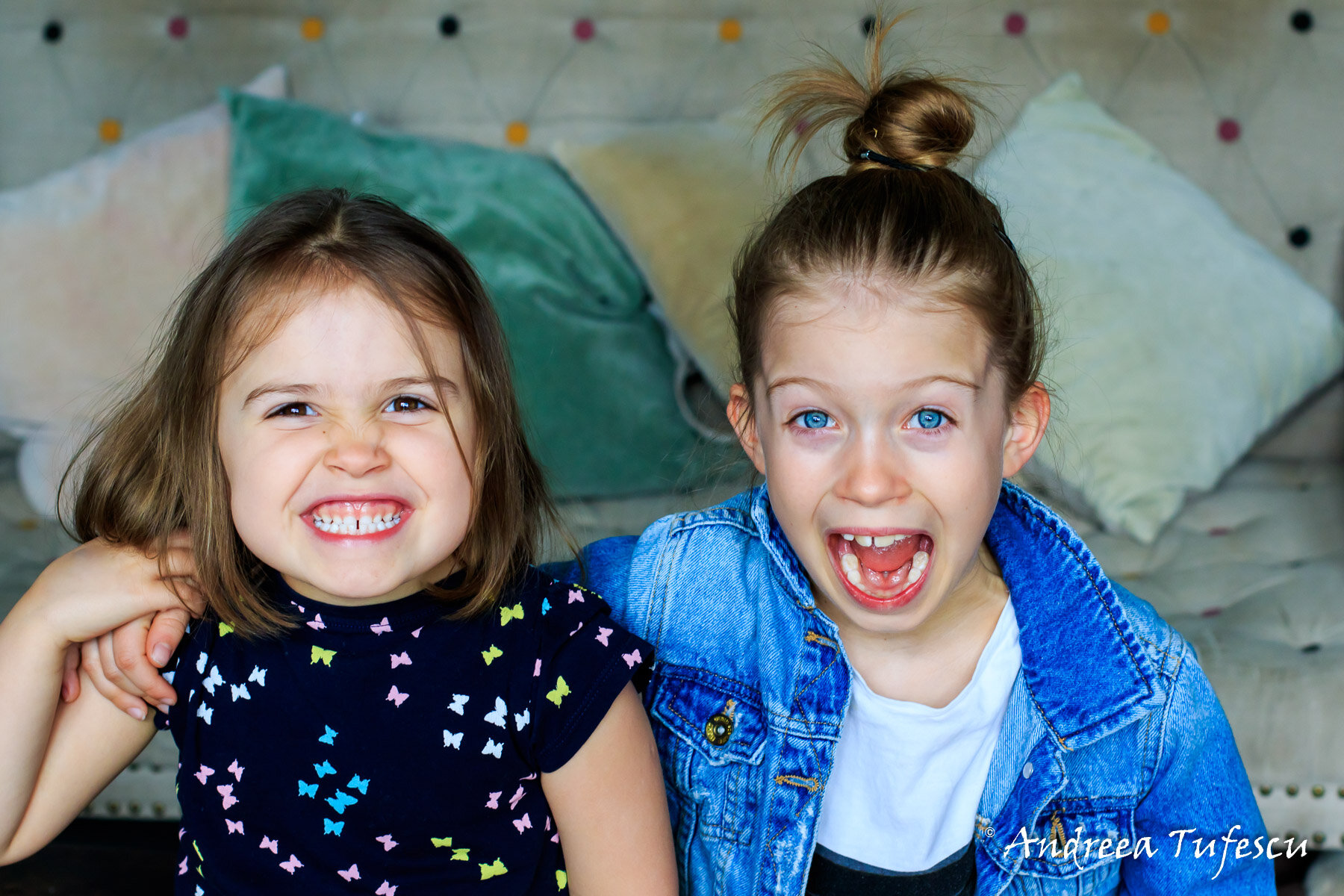 On-location Family Photos - Fun Siblings Portrait