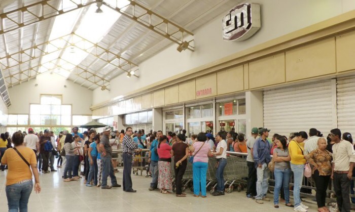 Amas de casa desesperan ante escasez de alimentos en Anzoátegui