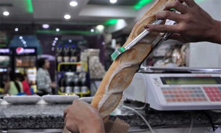 El pan nuestro ya no estará en la mesa todos los días