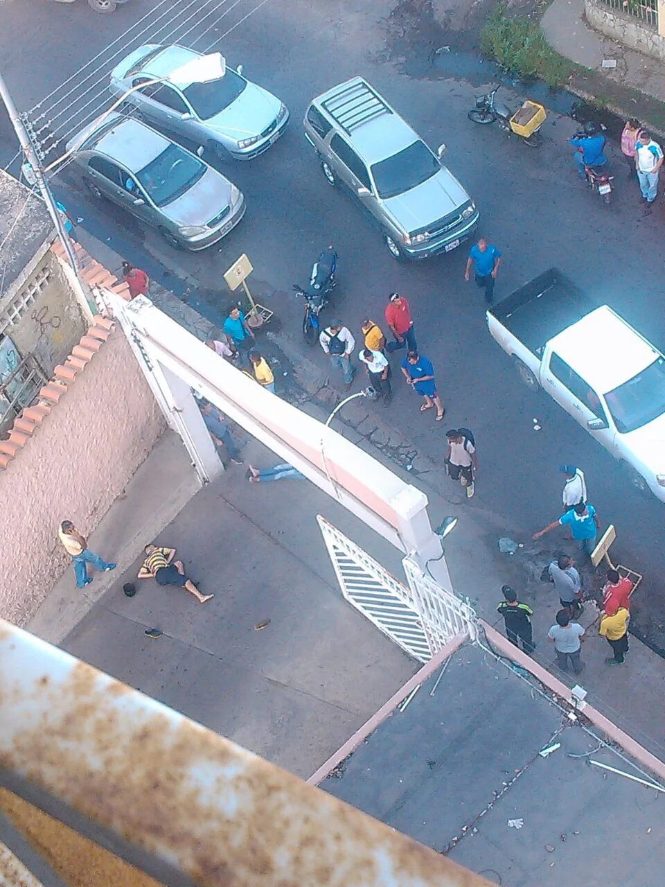 Presunto robo dejó una mujer fallecida y un herido en Barcelona