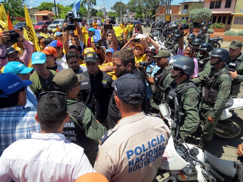 Requesens a Maduro: “Pueden meterse sus recursos por donde le quepan” 