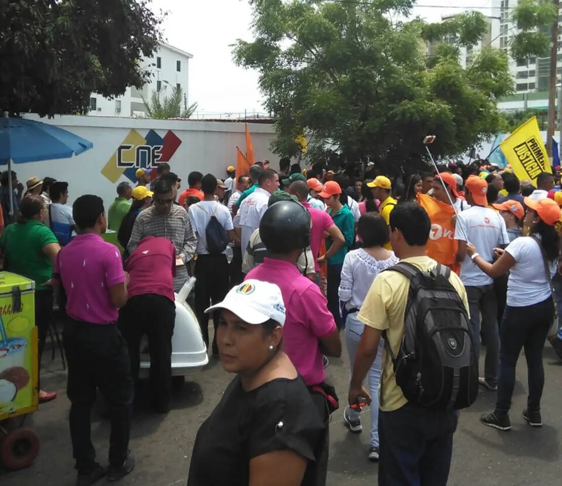 Opositores toman la calle por 6 horas para exigir revocatorio #7S