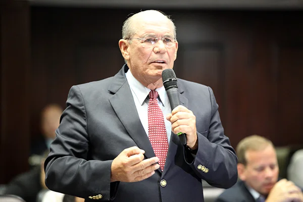 Omar González: Si Maduro desconoce al parlamento, ciudadanos desconoceremos su gobierno