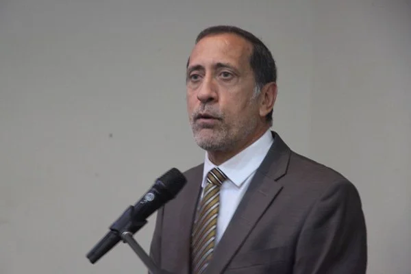 El 2016 podría cerrar con una inflación superior al 600%