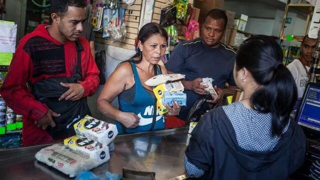 Venezuela, inflación acumulada de 249% en 2017