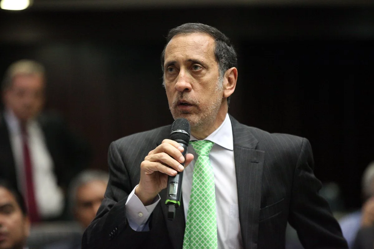 José Guerra exhortó a Pdvsa a pagar para que acreedores no tomen Citgo