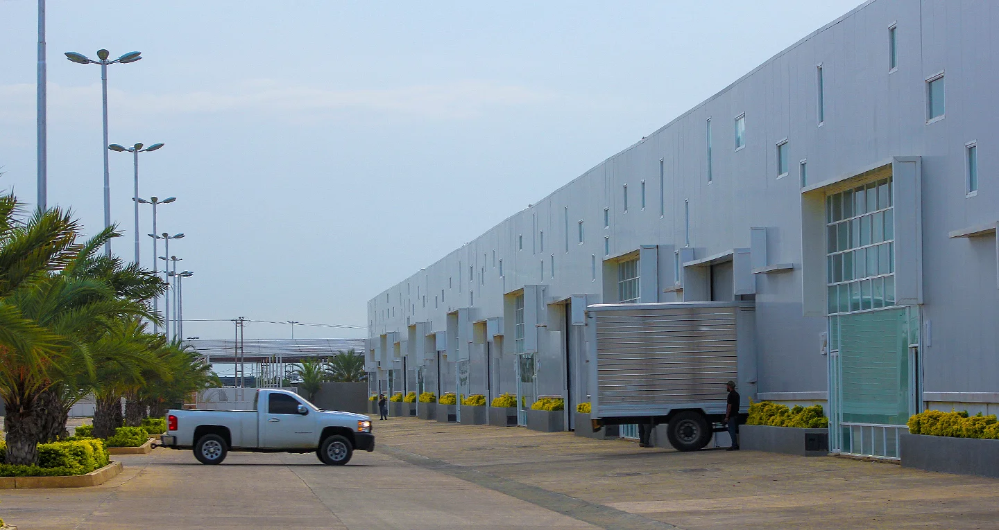 Galpones en Venta y Alquiler. Barcelona