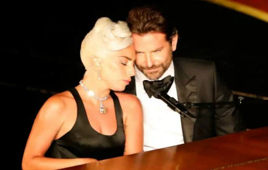 bradley-cooper-y-lady-gaga-18557.jpg