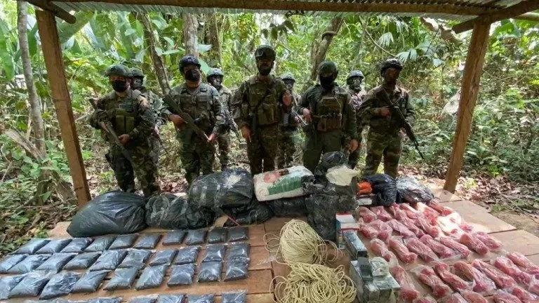 Fanb desmanteló campamento de elaboración de explosivos en Apure