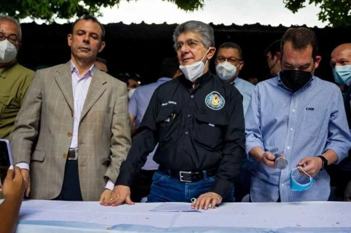 La Plataforma Unitaria anuncia proceso de refundación